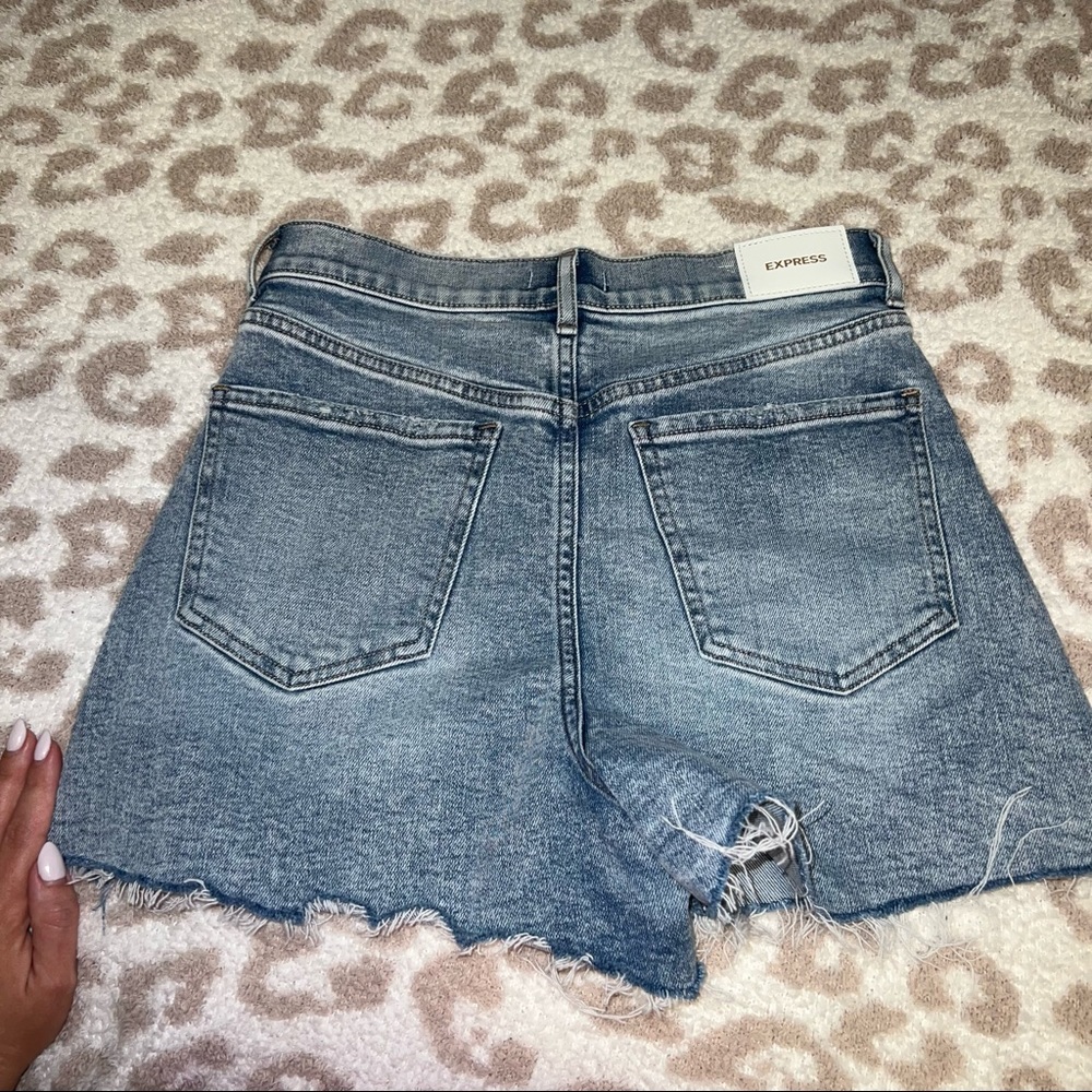 Express High Rise Mom Shorts - Picture 5 of 10